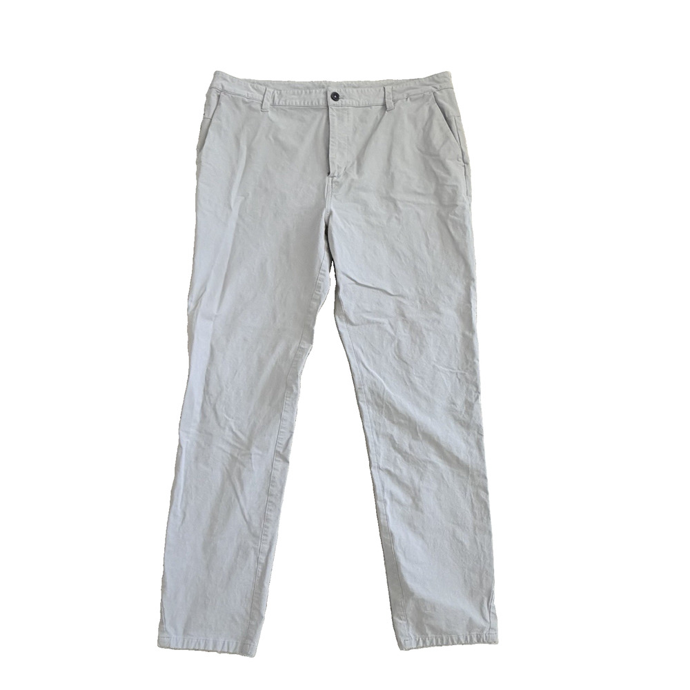 Vuori Pants Mens 36x30 Tan Tech V467 Tapered Golf Zip Pockets Chino Pants